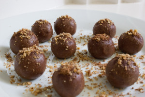 Chocolate Hazelnut Bites 01